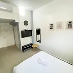 Tlv Apartments
